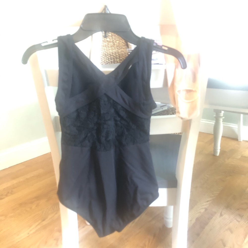 Size 8-10 girls BLACK leotard with back detail